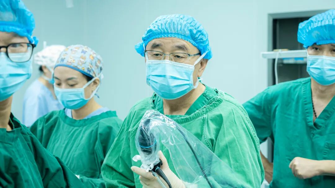 保胆！国之名医刘京山教授再临四川结石病医院，守护患者胆囊健康(图7)